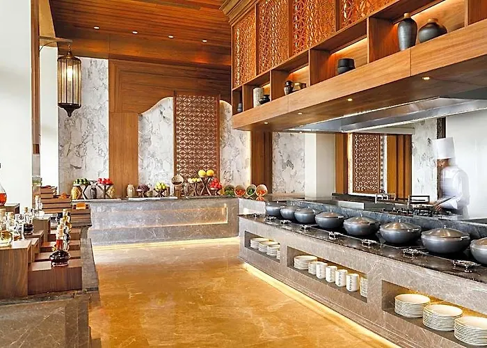 Dusit Thani Himalayan Hotel